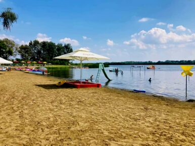 Nyitnak a Tisza-tavi strandok!